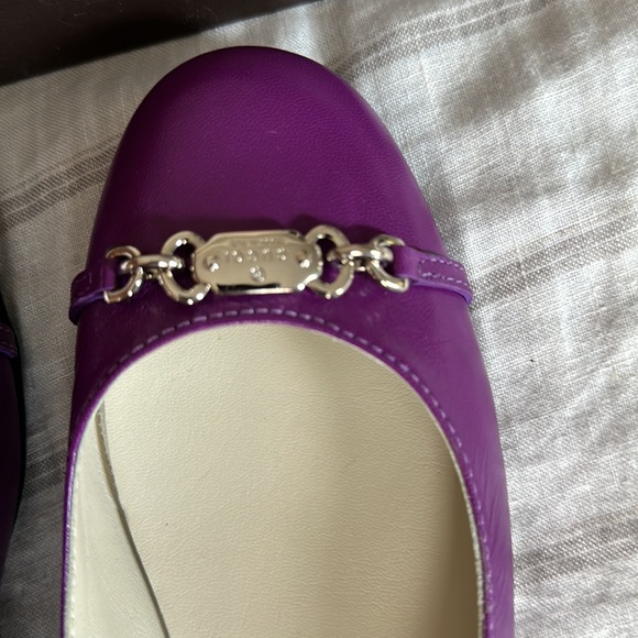Gucci 283740 Sz 36 Round Toe Leather Flats Amethyst/ Violet Color NIB - Picture 4 of 9